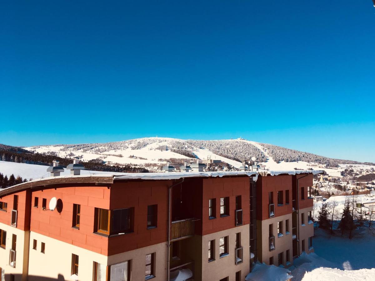 Apartment Horsky Klinovec 4 *